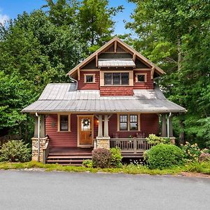 Winterberry Cottage Treetop Balcony And 5 Min To Downtown Black Mtn! Блек-Маунтін Exterior photo