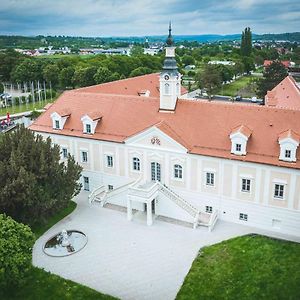 Готель Schloss Haindorf Ланґенлойс Exterior photo