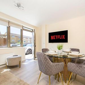 Апартаменти Prime Luxury, Heathrow, Freeparking, Wifi, Netflix Yiewsley Exterior photo