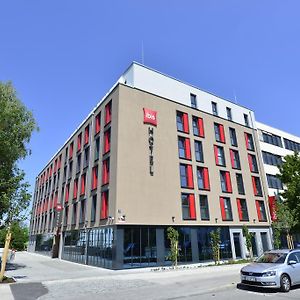 Готель Ibis Muenchen City Ost Exterior photo