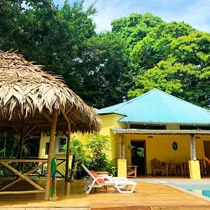 Private Villa On 2-Acres Of Jungle Garden & Pool Мансанільйо Exterior photo