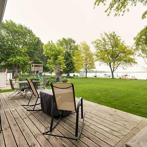 Waterfront Johnson Lake Getaway With Kayaks And Grill! Лексінгтон Exterior photo