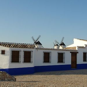Гостьовий будинок La Casa El Yelmo De Mambrino Кампо-де-Кріптана Exterior photo