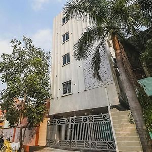 Oyo Akshaya Bheemaas Inn Віджаявада Exterior photo