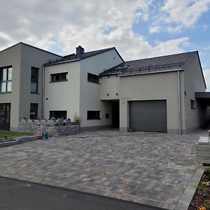 Апартаменти Beim Eifelfranken Darscheid Exterior photo