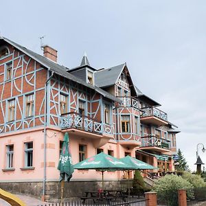 Hotel Pacifik Гамр на Ізере Exterior photo