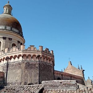 Готель Medieval Heart Рандаццо Exterior photo