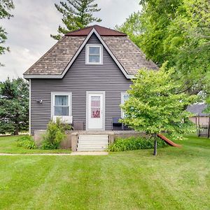 Вілла Charming Eagle Grove Farmhouse With Patio! Exterior photo