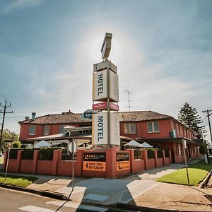 Northside Hotel Albury Lavington Exterior photo