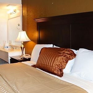 Americas Best Value Inn & Suites Kansas City Грандв'ю Room photo