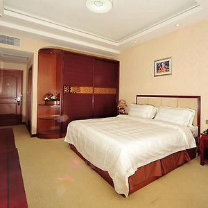 Hotel Boulevard Лібревіль Room photo