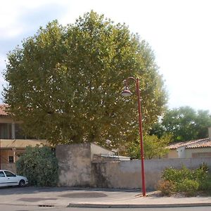 Готель La Maison D'Offaly Salindres Exterior photo