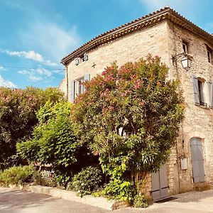 Bed and Breakfast Les Lauriers Roses - Maison D'Hotes Баржак Exterior photo