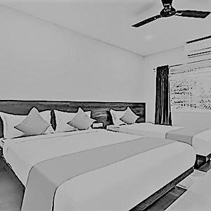 Fabhotel Inn & Suites Бенґалуру Exterior photo