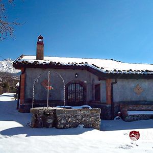 Вілла Chalet Il Palmento Del Vulcano Бронте Exterior photo