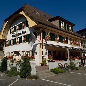 Готель Gasthof Zum Wilden Mann Aarwangen Exterior photo