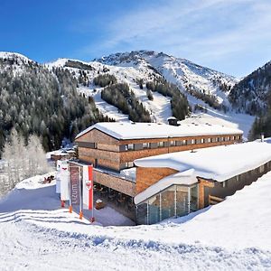 Lizum 1600 | Kompetenzzentrum Snowsport Tirol Аксамер-Ліцум Exterior photo