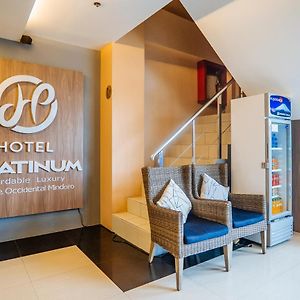 Reddoorz Plus @ Hotel Platinum Occidental Mindoro Сан-Хосе Exterior photo
