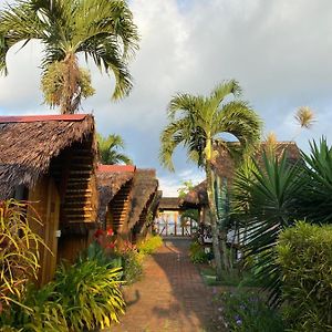 Готель Zutalu - Playa Sur Пуерто-Лопес Exterior photo