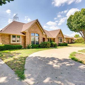 Вілла Charming Texas Escape, Near Cedar Hill State Park! Дунканвілл Exterior photo