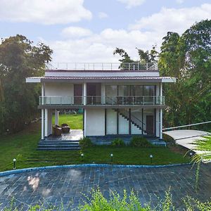 Stayvista'S Eden Bloom - Pet-Friendly Villa With Pool, Terrace & Lawn With Gazebo Джабалпур Exterior photo
