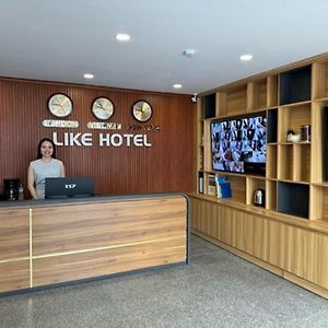 Like Hotel Хошимін Exterior photo