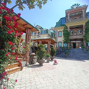 Готель Almos Душанбе Exterior photo