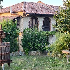 Bed and Breakfast Cascina Il Sogno Cossano Belbo Exterior photo