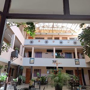 Hotel Casa Del Artillero Пацкуаро Exterior photo