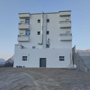 Апартаменти Hi Albasher Llshkk Alfndkia Al Ambah Exterior photo