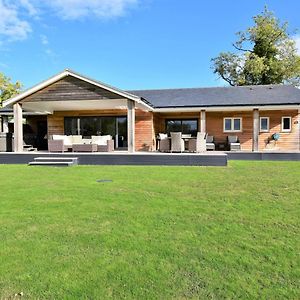 Вілла 4 Bed In Oswestry 73291 Kinnerley Exterior photo