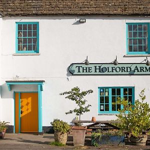 Готель The Holford Arms Тетбері Exterior photo