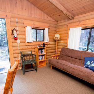 Вілла Experience Montana - Seasonal Cabins #2, 3, 4 & 5 Бігфорк Exterior photo