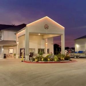 Lone Star Inn And Suites Вікторія Exterior photo