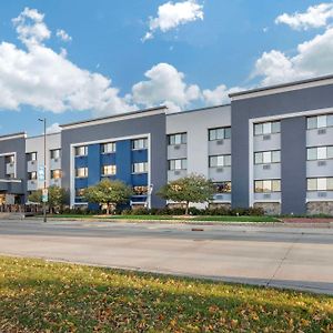 Готель Best Western Plus Milwaukee West Exterior photo