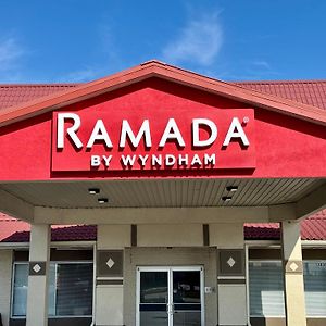Готель Ramada By Wyndham Ламбертон Exterior photo