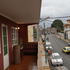 Residencial Avenida Geovanni Сан-Томе Exterior photo