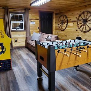 Luxury Cabin W/ Game Room & Hot Tub At Cave Run Lake Веллінгтон Exterior photo