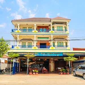 Готель Le Tonle Кратьє Exterior photo