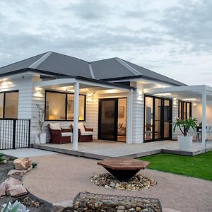 Апартаменти Skipper'S Lakes Entrance *Waterfront* Exterior photo