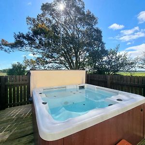 Вілла Vicarsford Farmhouse With Hot Tub Leuchars Exterior photo