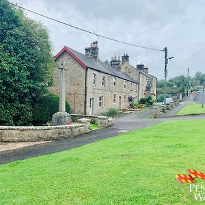 2Fountains Cottage - Stylish Cottage Hadrains Wall Greenhead Exterior photo