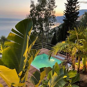 Modern Seaview Villa With Pool Above Monaco Грімальді Exterior photo