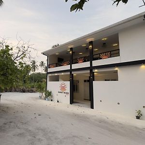 Sunset Beach Stay At Матівері Exterior photo