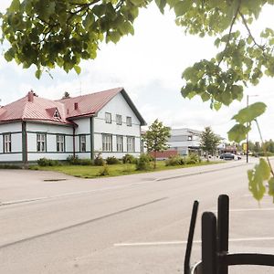 Готель Majoitus Wanhapankki, Huoneisto B2 Калайокі Exterior photo