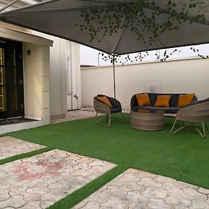 Shagari Estate Prestige 3-Bedroom Apartments. Лаґос Exterior photo