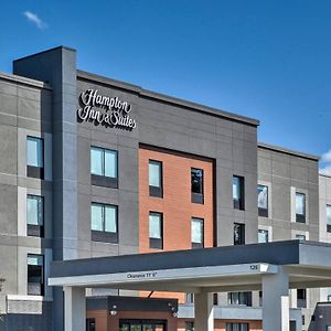 Hampton Inn & Suites Кін Exterior photo