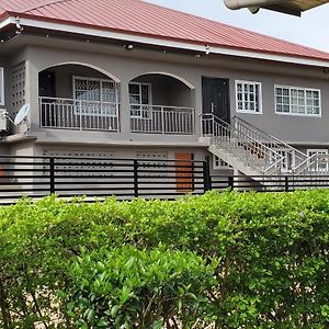 Casa Consuelo Guest House Sekondi-Takoradi Exterior photo