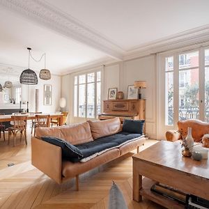 Апартаменти Veeve - Heavenly Haussmann Нейї-сюр-Сен Exterior photo