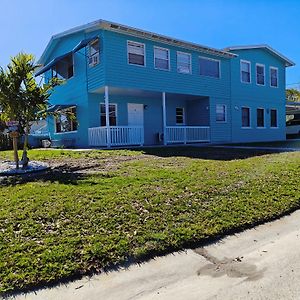 Lovely Vacation Home 1 Block From Beach & Downtown Gulfport Сент-Пітерсбург Exterior photo